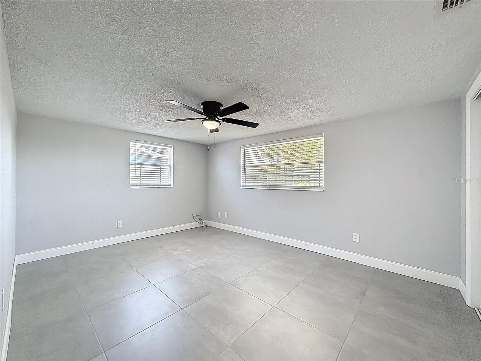 TAHITIAN HOMES - Residential