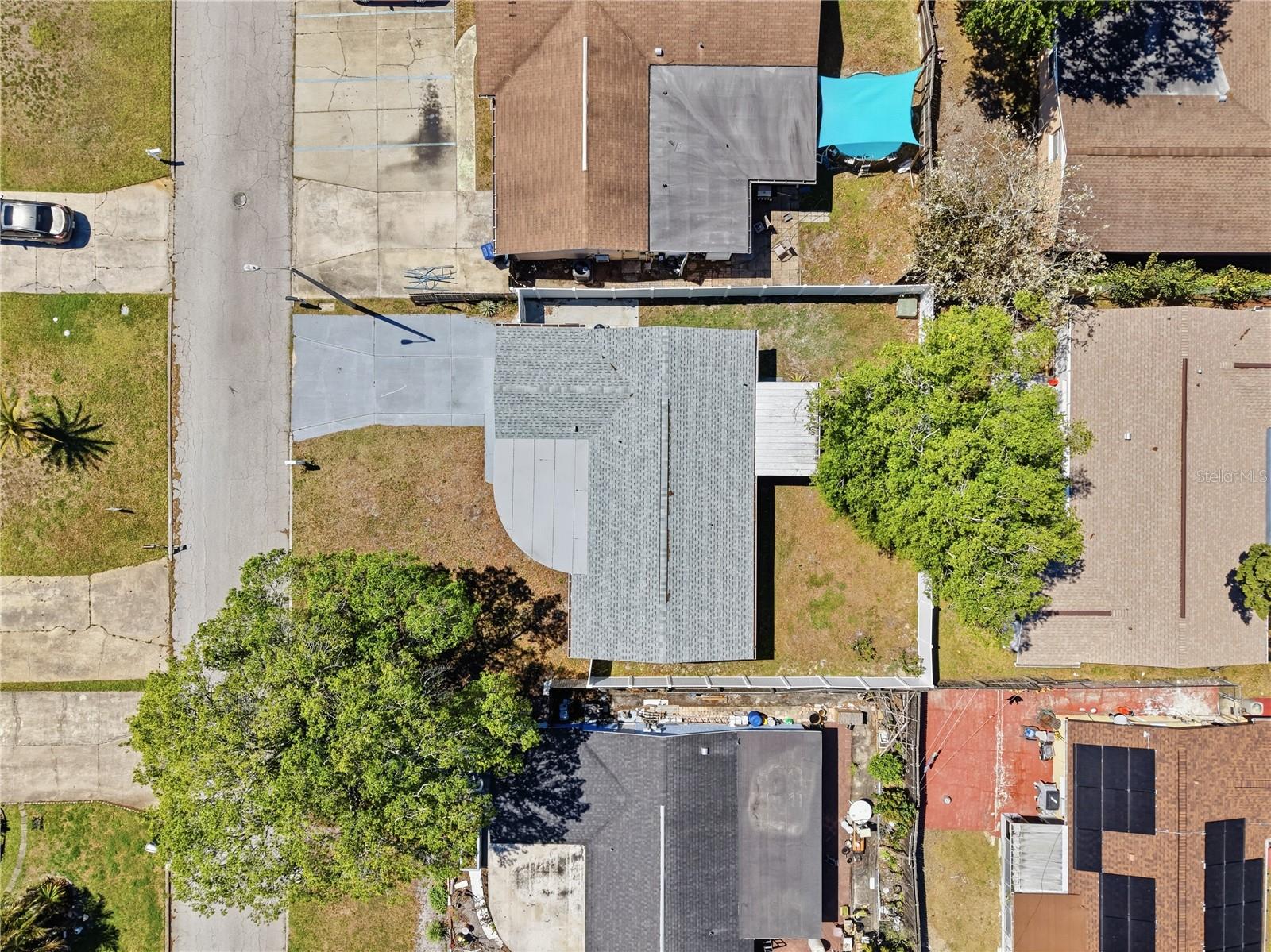 TAHITIAN HOMES - Residential