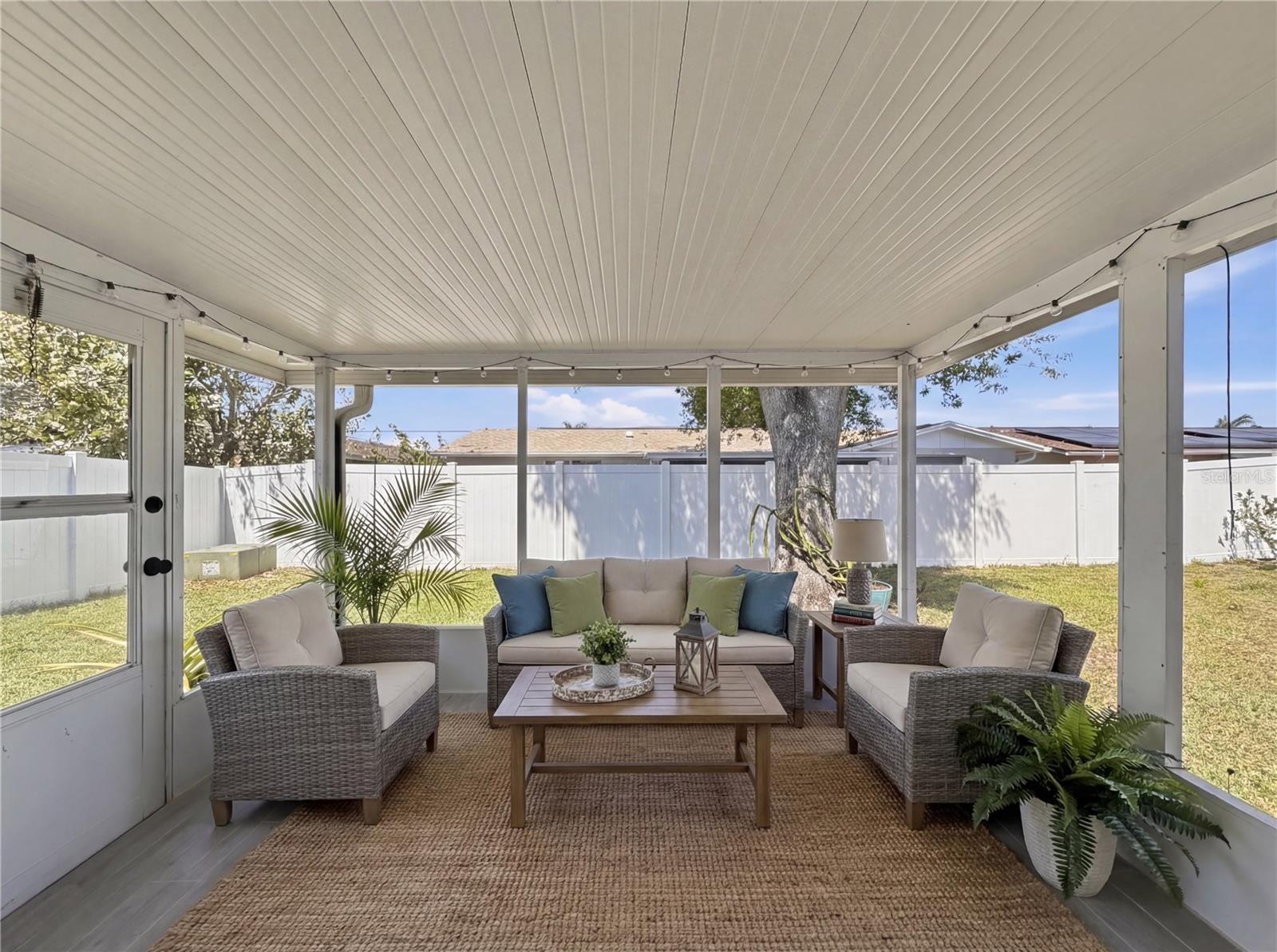 TAHITIAN HOMES - Residential