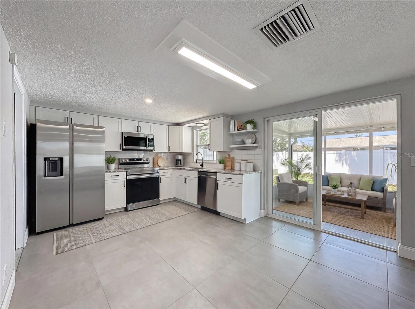 TAHITIAN HOMES - Residential