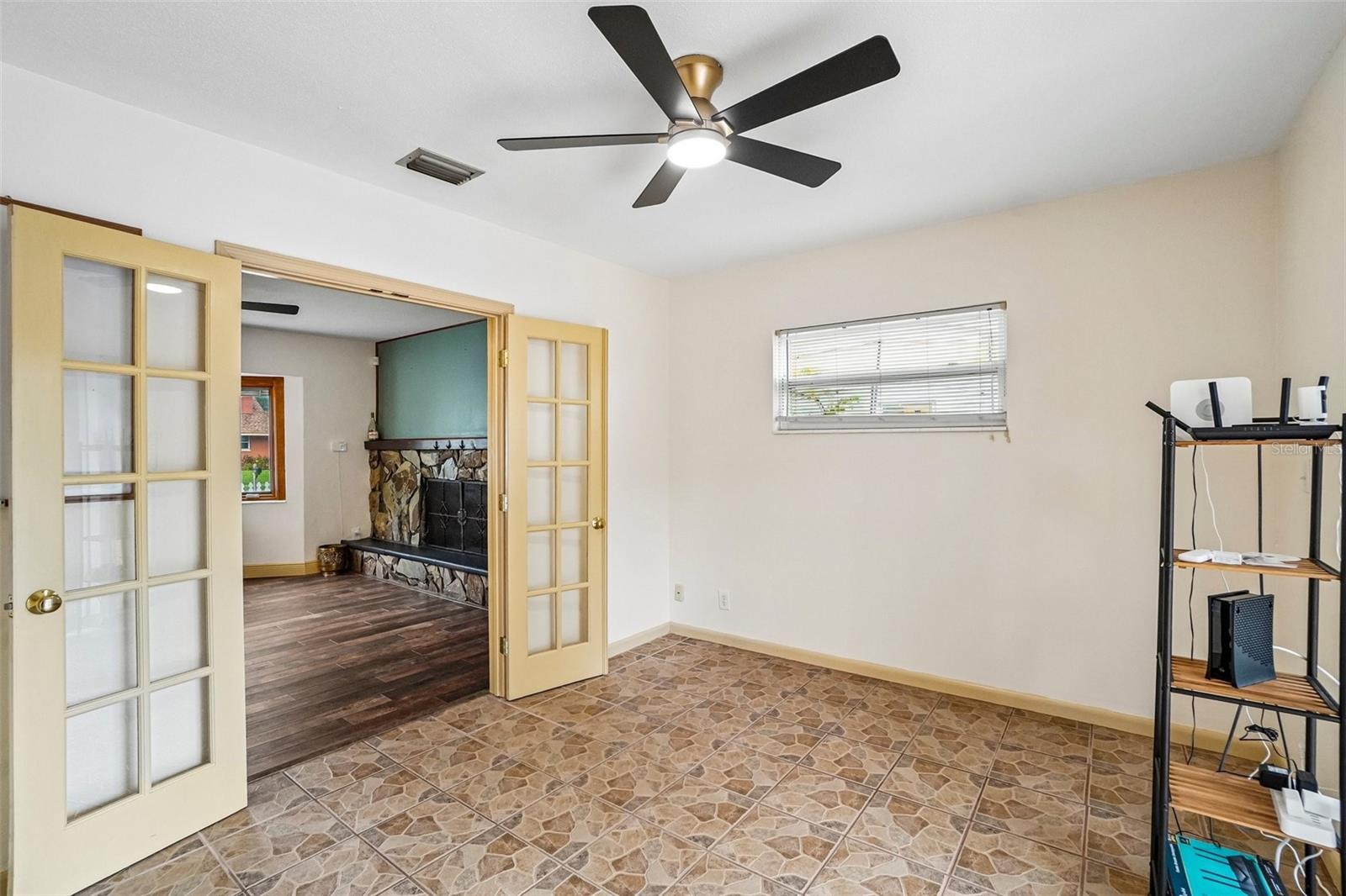 NEWPORT UNIT 5 - Residential