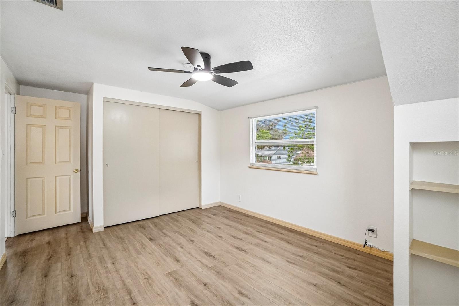 NEWPORT UNIT 5 - Residential