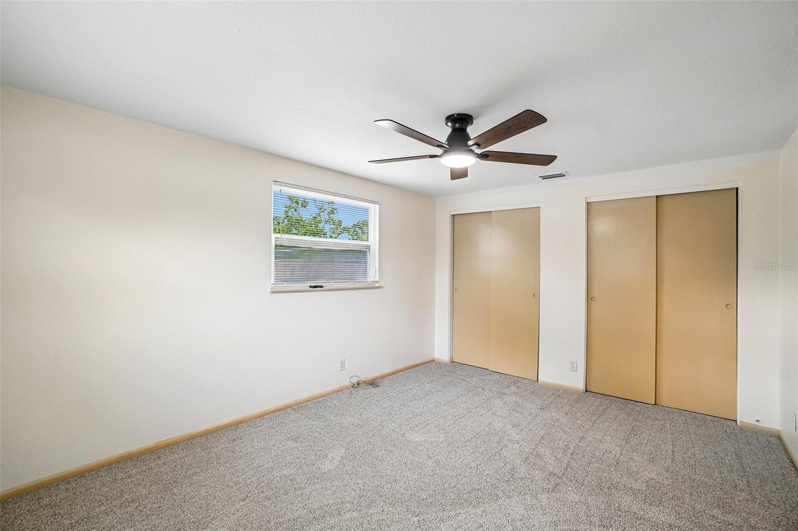 NEWPORT UNIT 5 - Residential