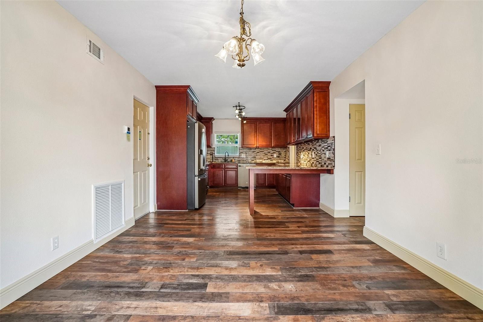 NEWPORT UNIT 5 - Residential
