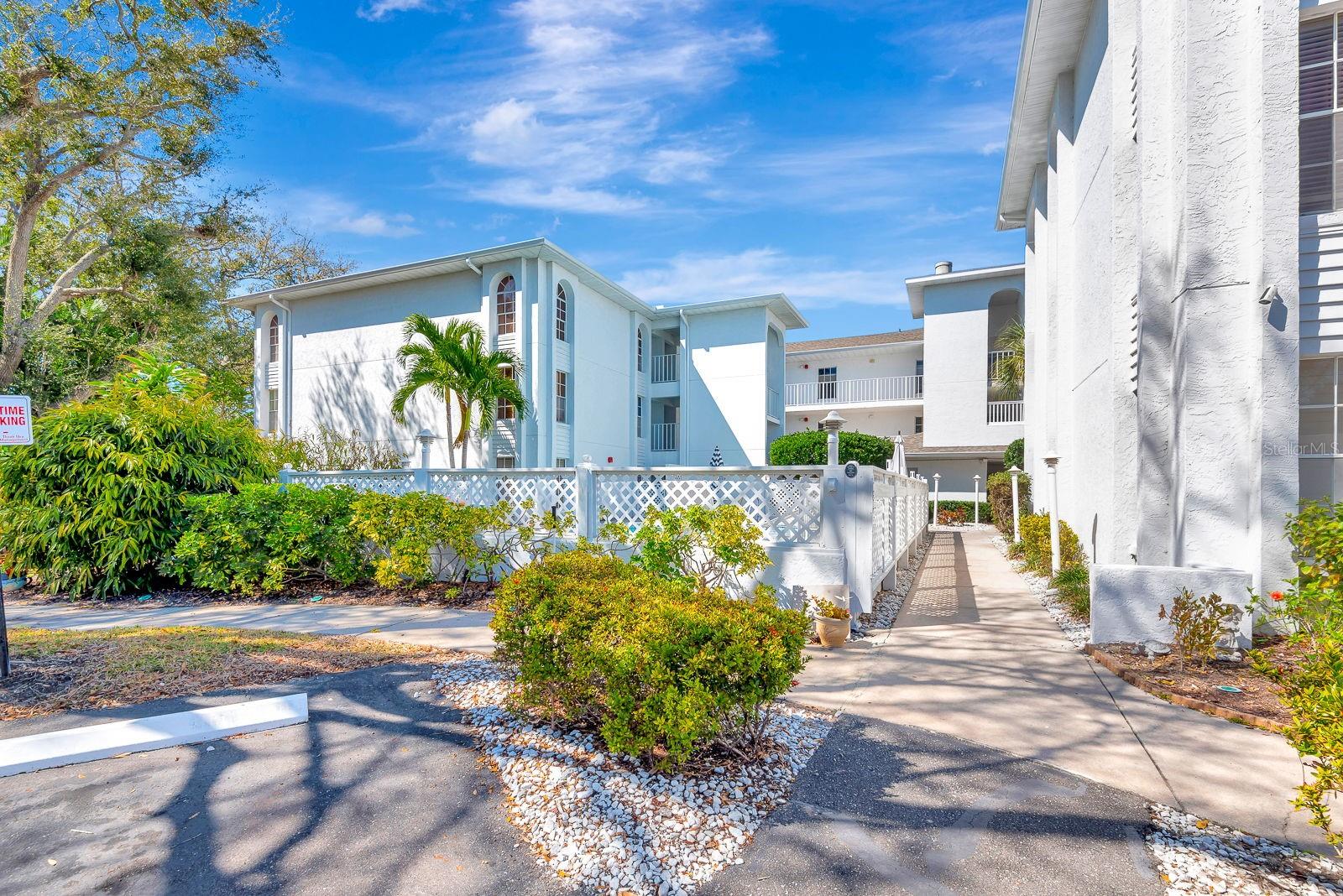 LANDMARK AT POINTE WEST I - Residential