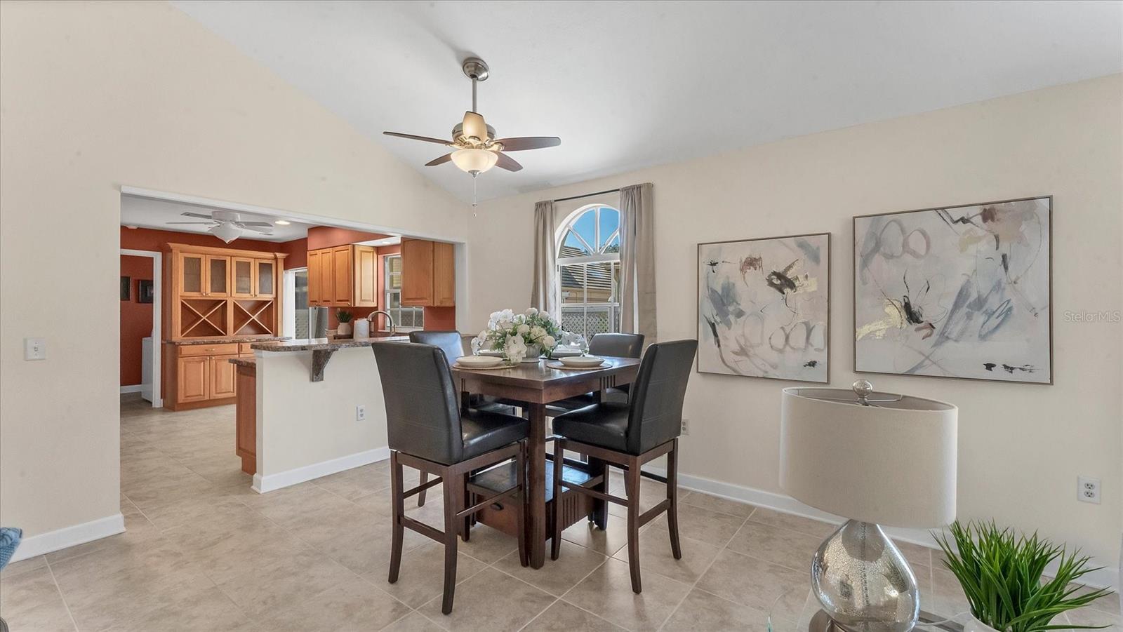 LAKEBRIDGE PH II & III - Residential Lease