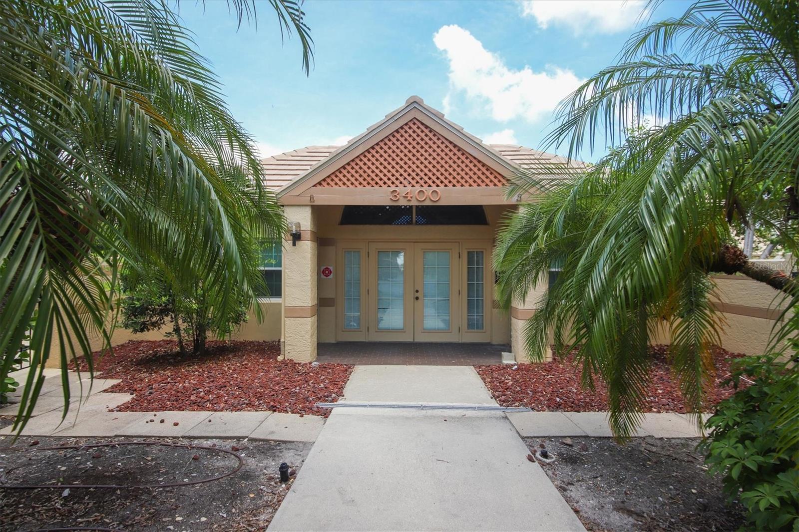 LAKEBRIDGE PH II & III - Residential Lease