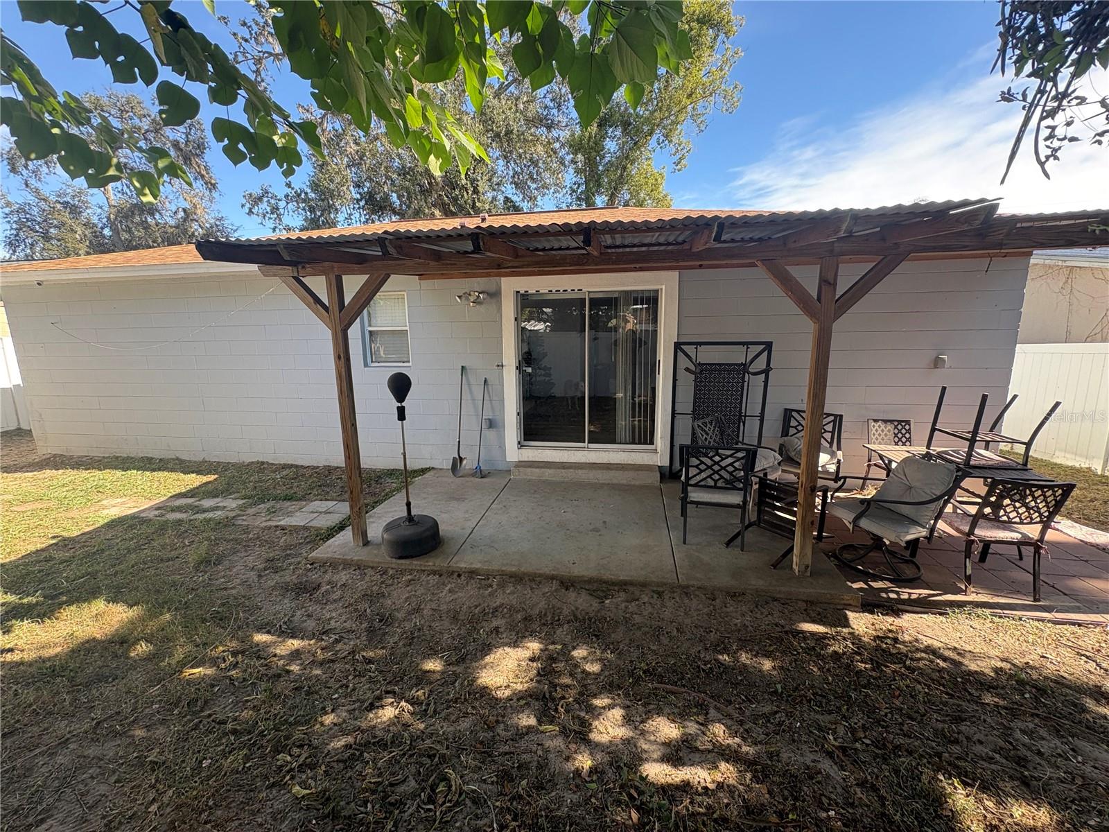 MANGO HILLS - Residential