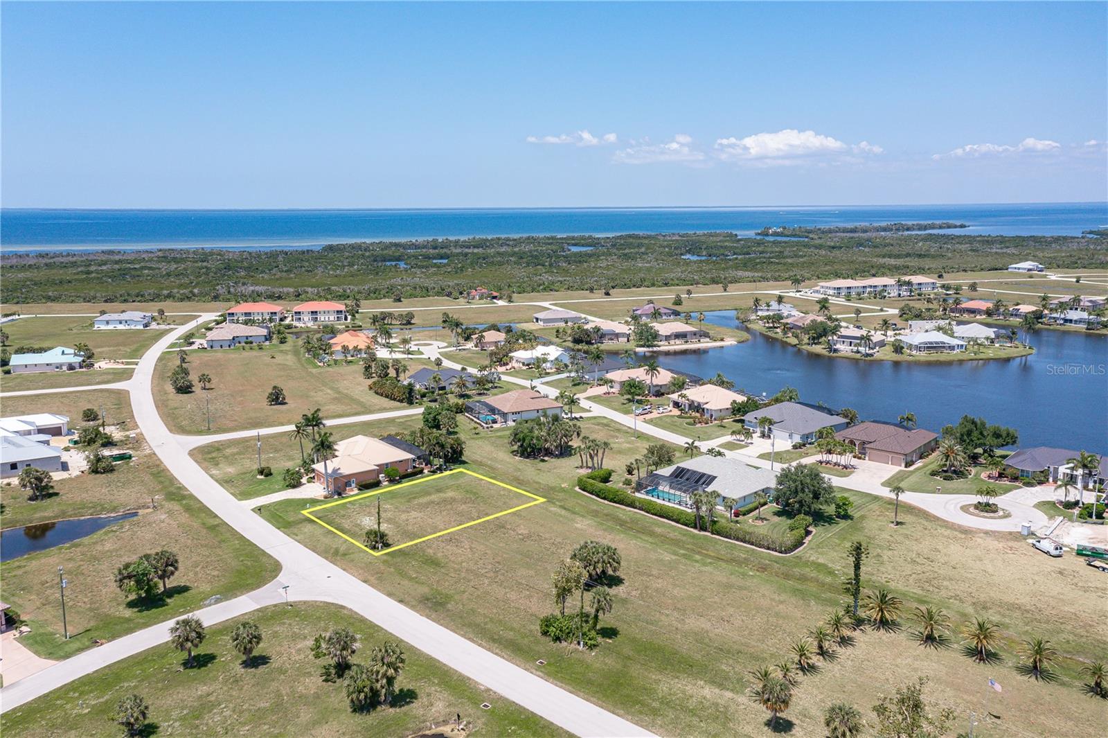 PUNTA GORDA ISLES SEC 21 - Land