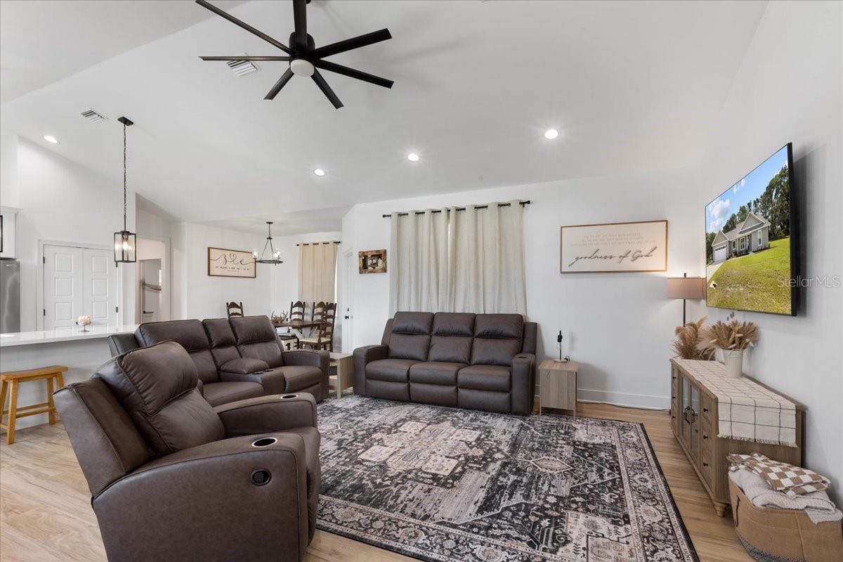 QUAIL RUN ADD PH II - Residential