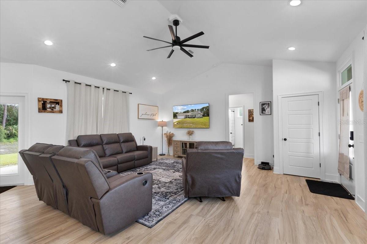 QUAIL RUN ADD PH II - Residential