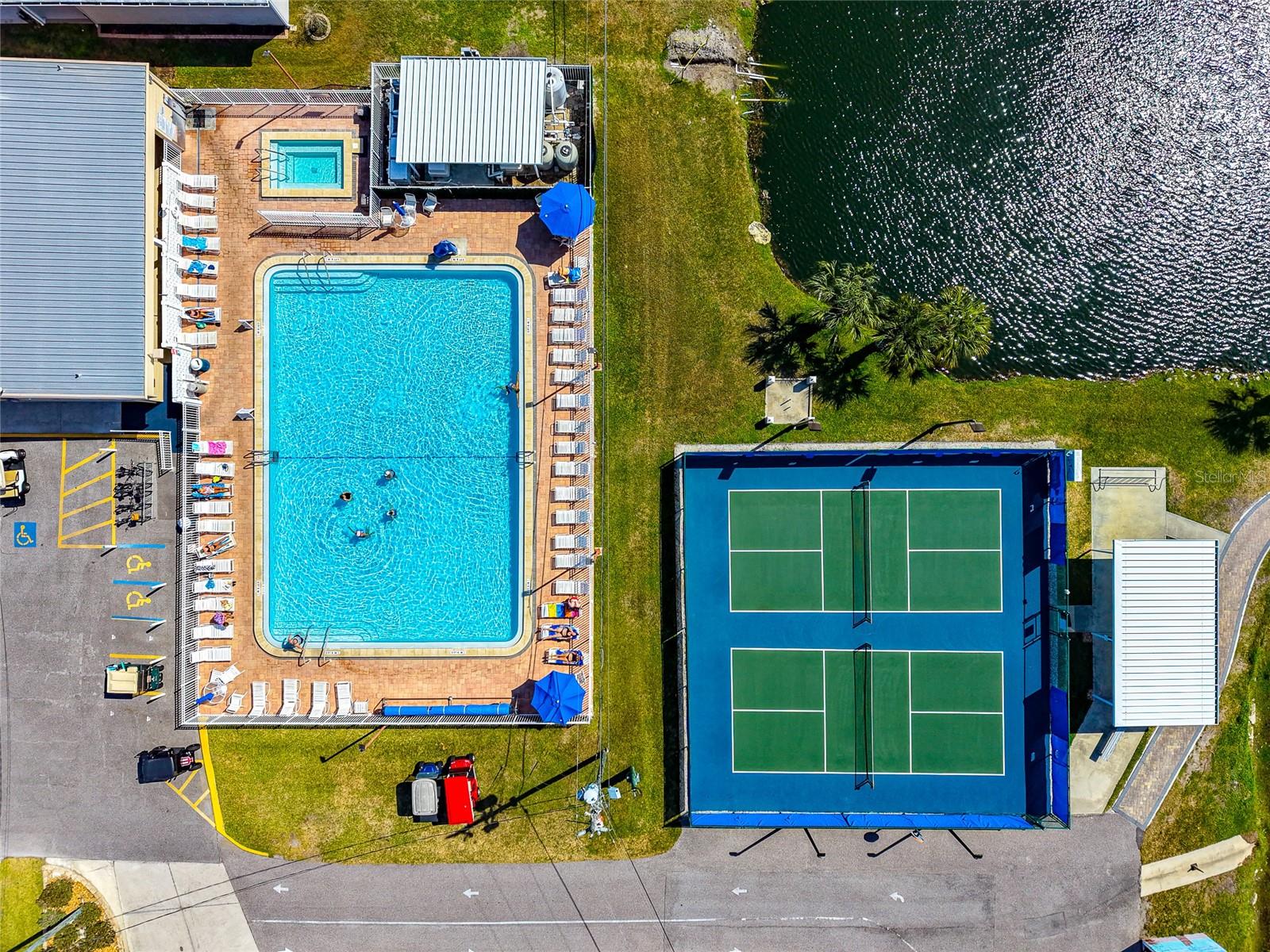 GOLF LAKES RESIDENTS CO-OP - Residential