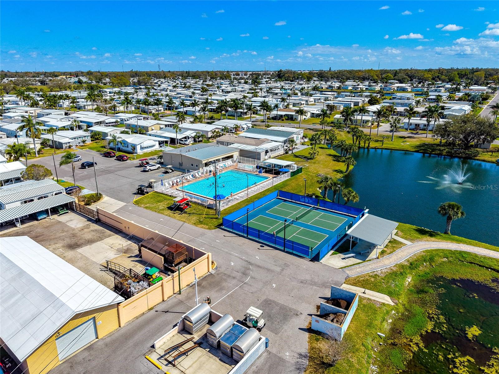 GOLF LAKES RESIDENTS CO-OP - Residential