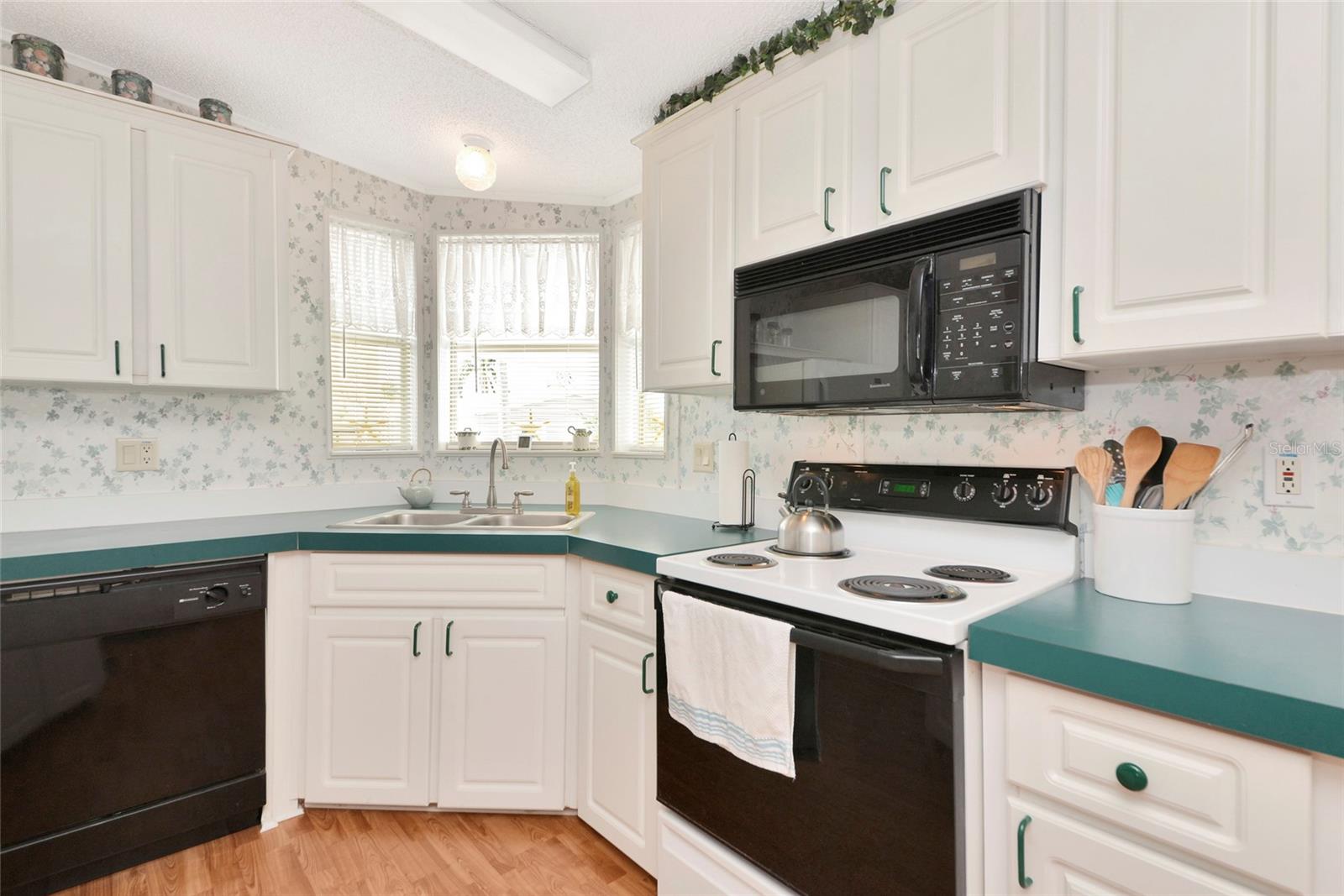 GOLF LAKES RESIDENTS CO-OP - Residential