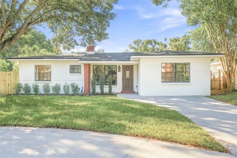 Photo of 3112 S Julia Circle, Tampa, FL 33629 (MLS # TB8555431)