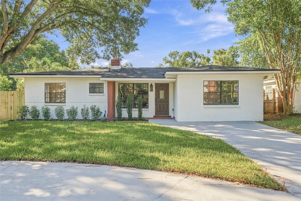 Photo of 3112 S Julia Circle, Tampa, FL 33629 (MLS # TB8555431)