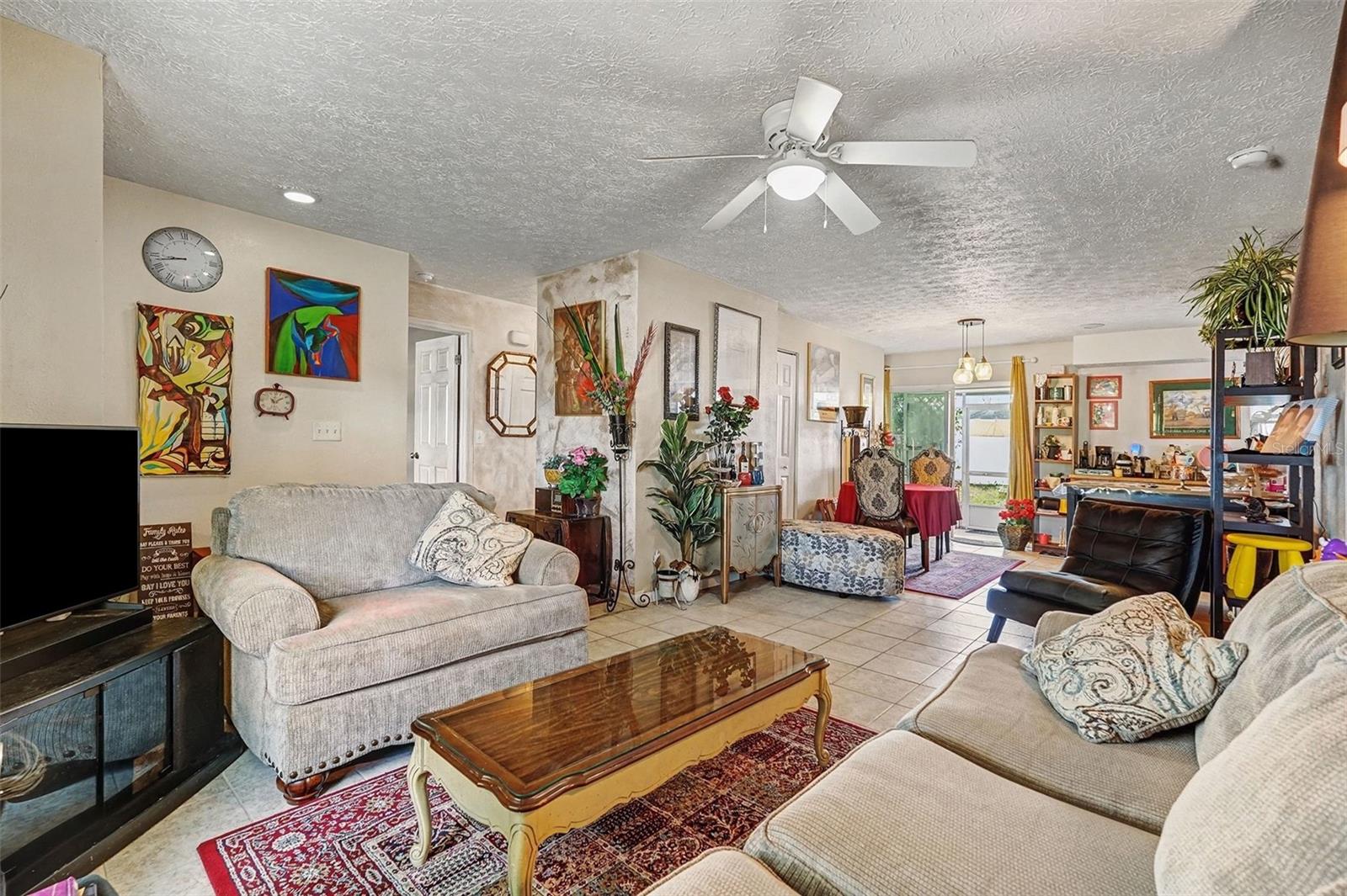 LOGAN GATE VILLAGE UNIT 1 - Residential