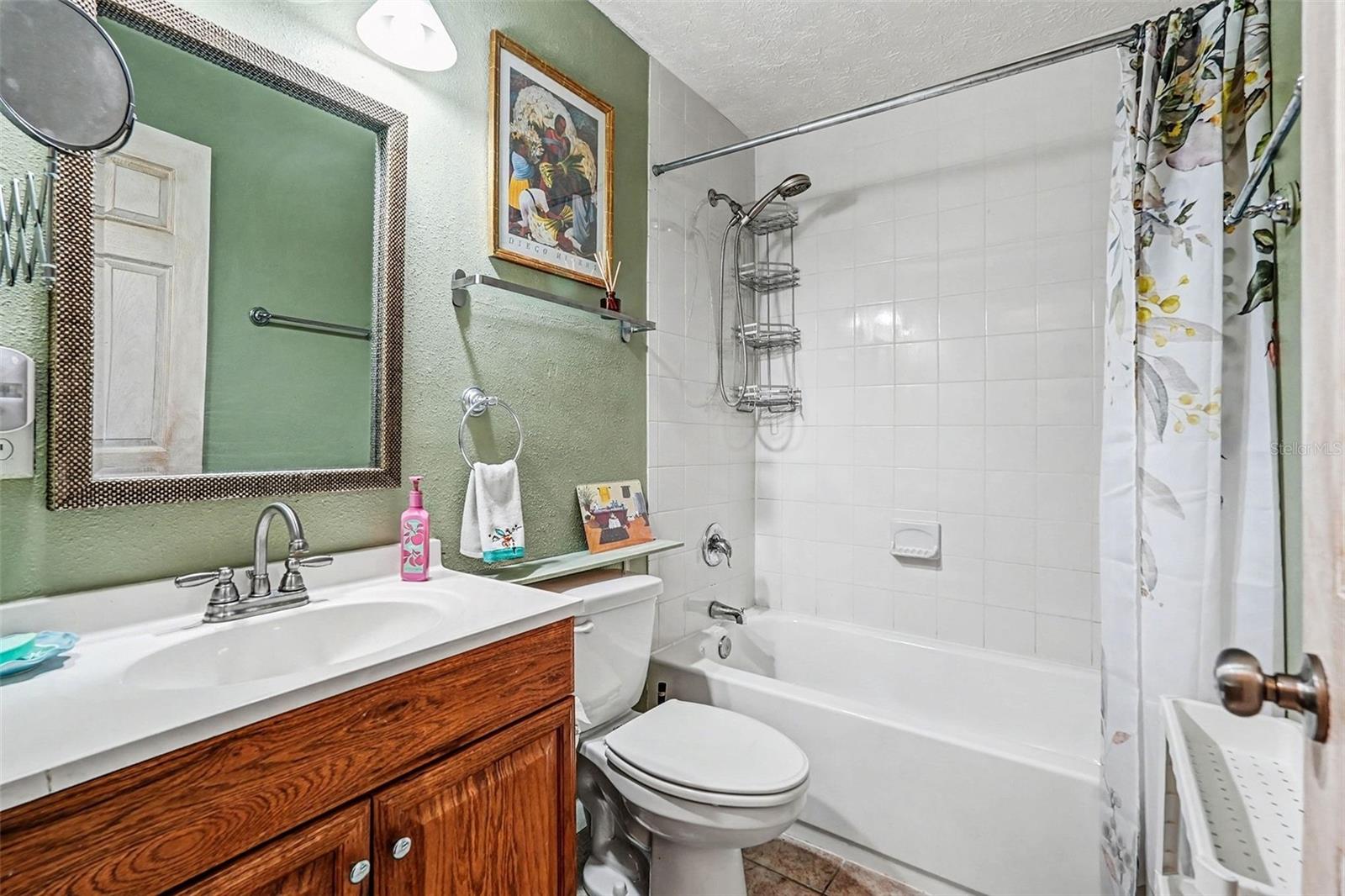 LOGAN GATE VILLAGE UNIT 1 - Residential