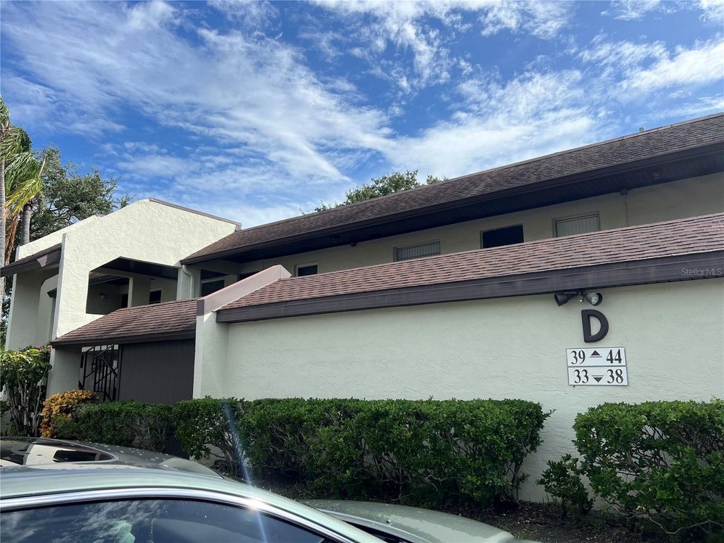 Photo of 1100 E Bay Drive #35, Largo, FL 33770 (MLS # TB8462972)