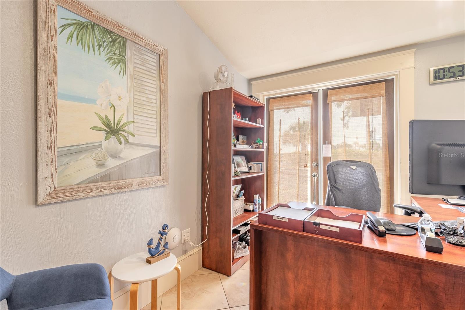 WALKERS HOLLY HILL - Commercial Sale