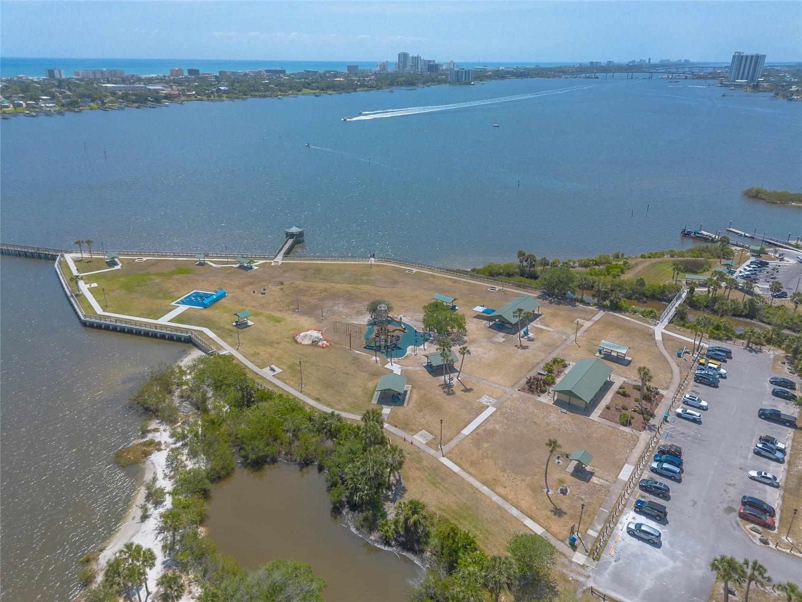 WALKERS HOLLY HILL - Commercial Sale