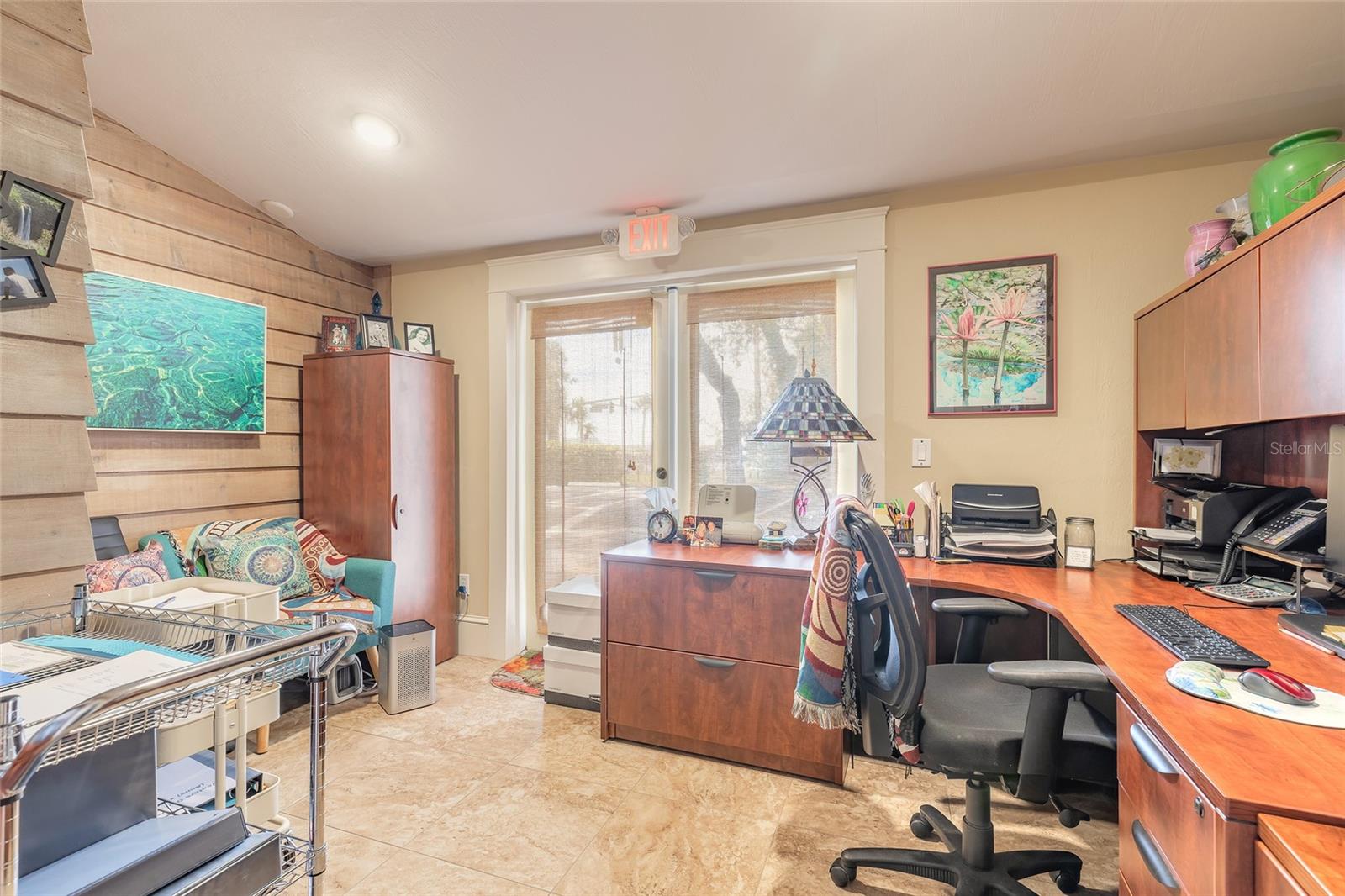 WALKERS HOLLY HILL - Commercial Sale