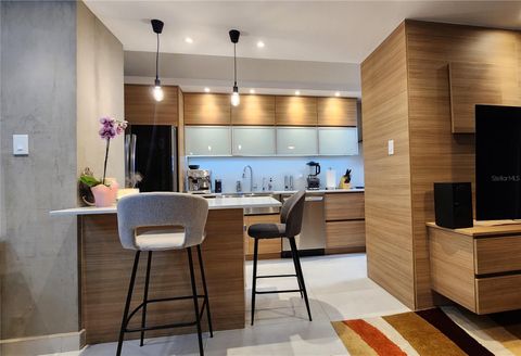 Apt. 1305 CHALETS DE ROYAL PALM BAYAMON  00956