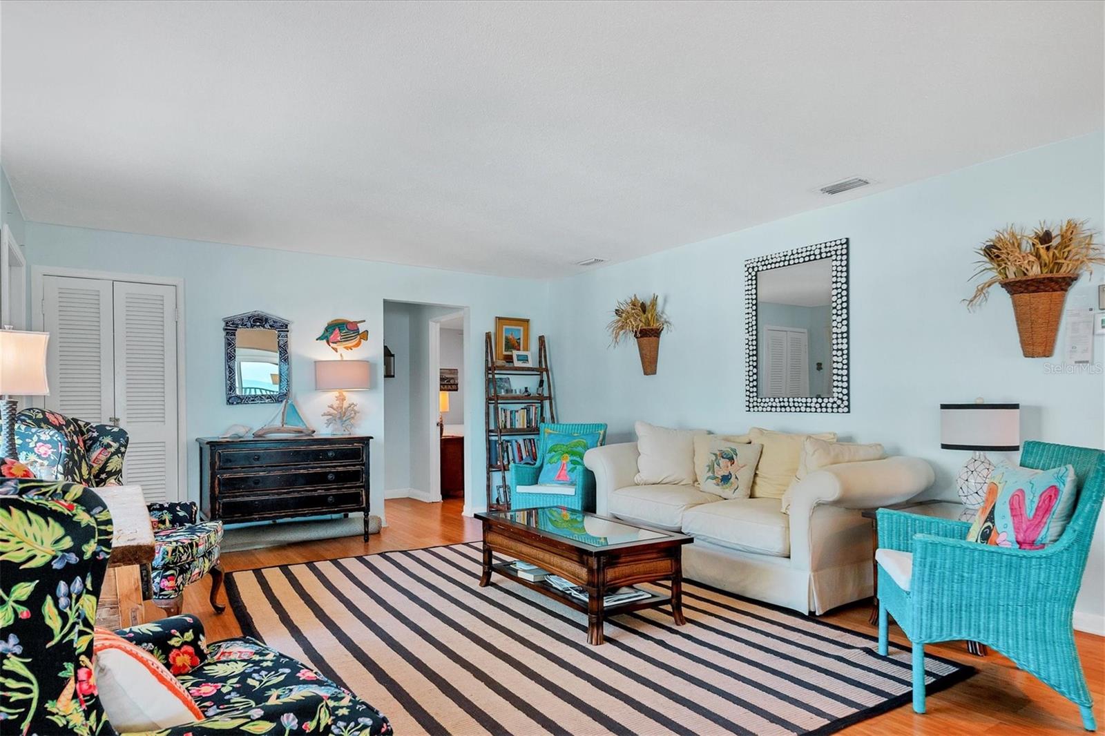 MARK TWAIN - Residential Lease