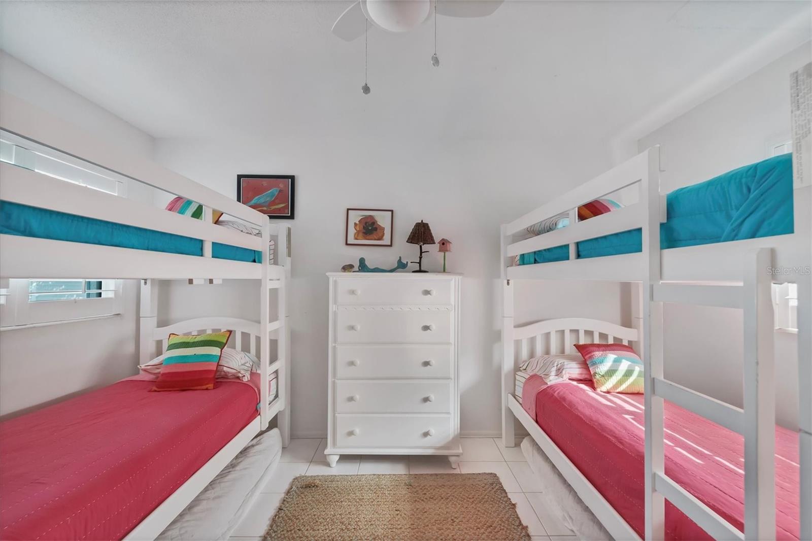 MARK TWAIN - Residential Lease
