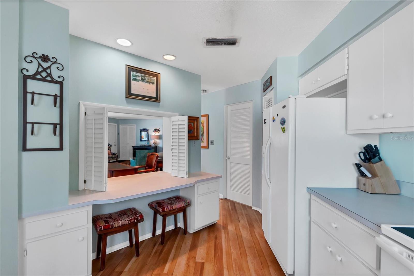 MARK TWAIN - Residential Lease