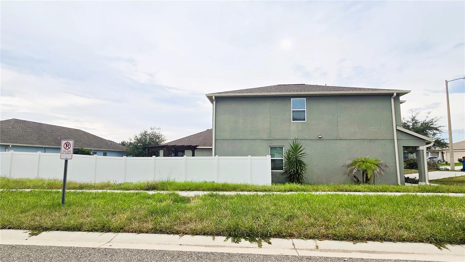 1411 WOODLARK DRIVE