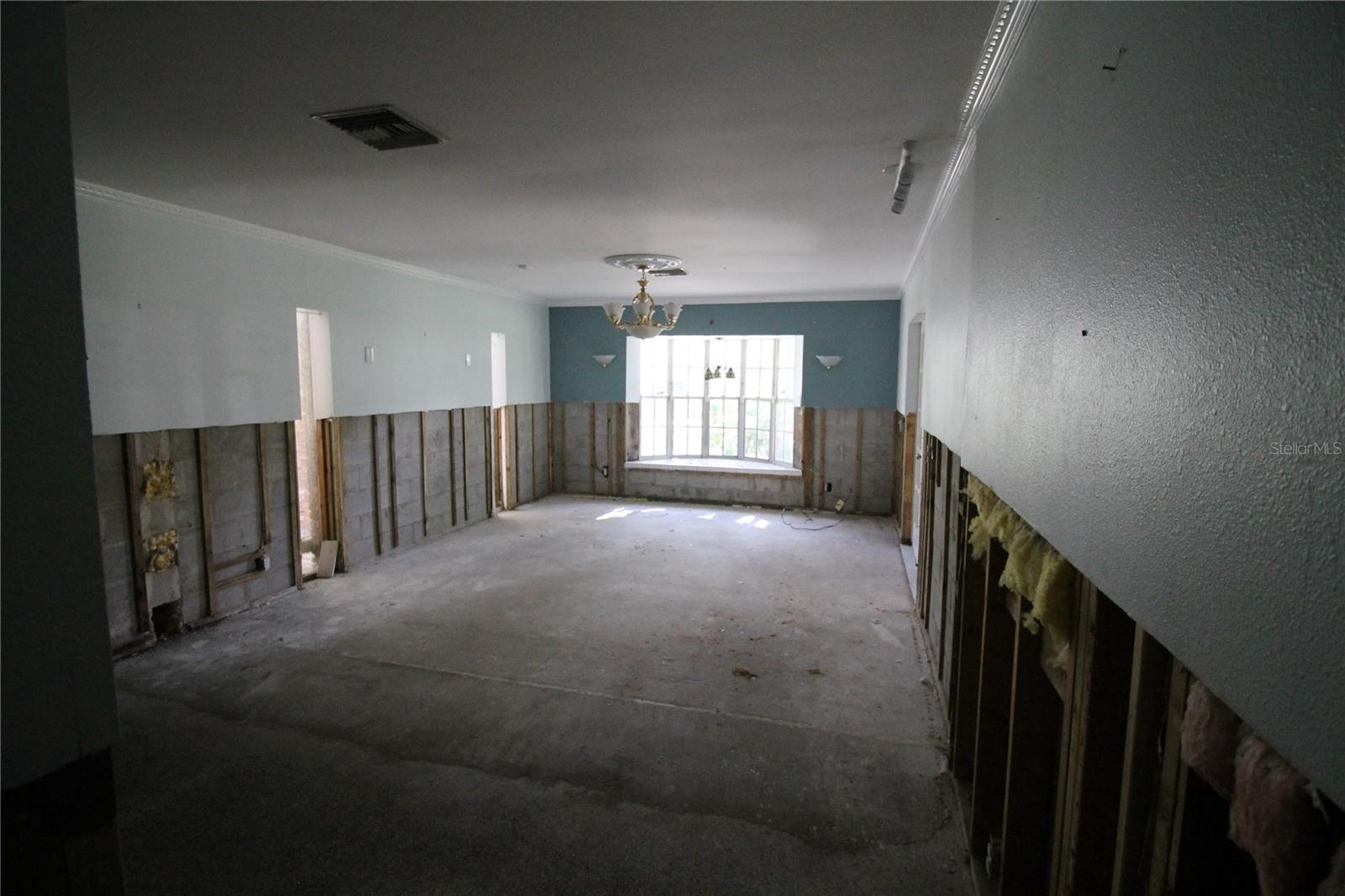 CAUSEWAY BLVD SUB 2 - Residential Income
