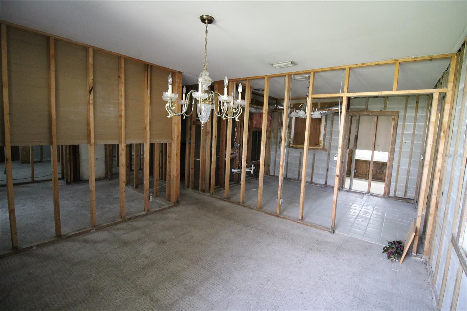 CAUSEWAY BLVD SUB 2 - Residential Income
