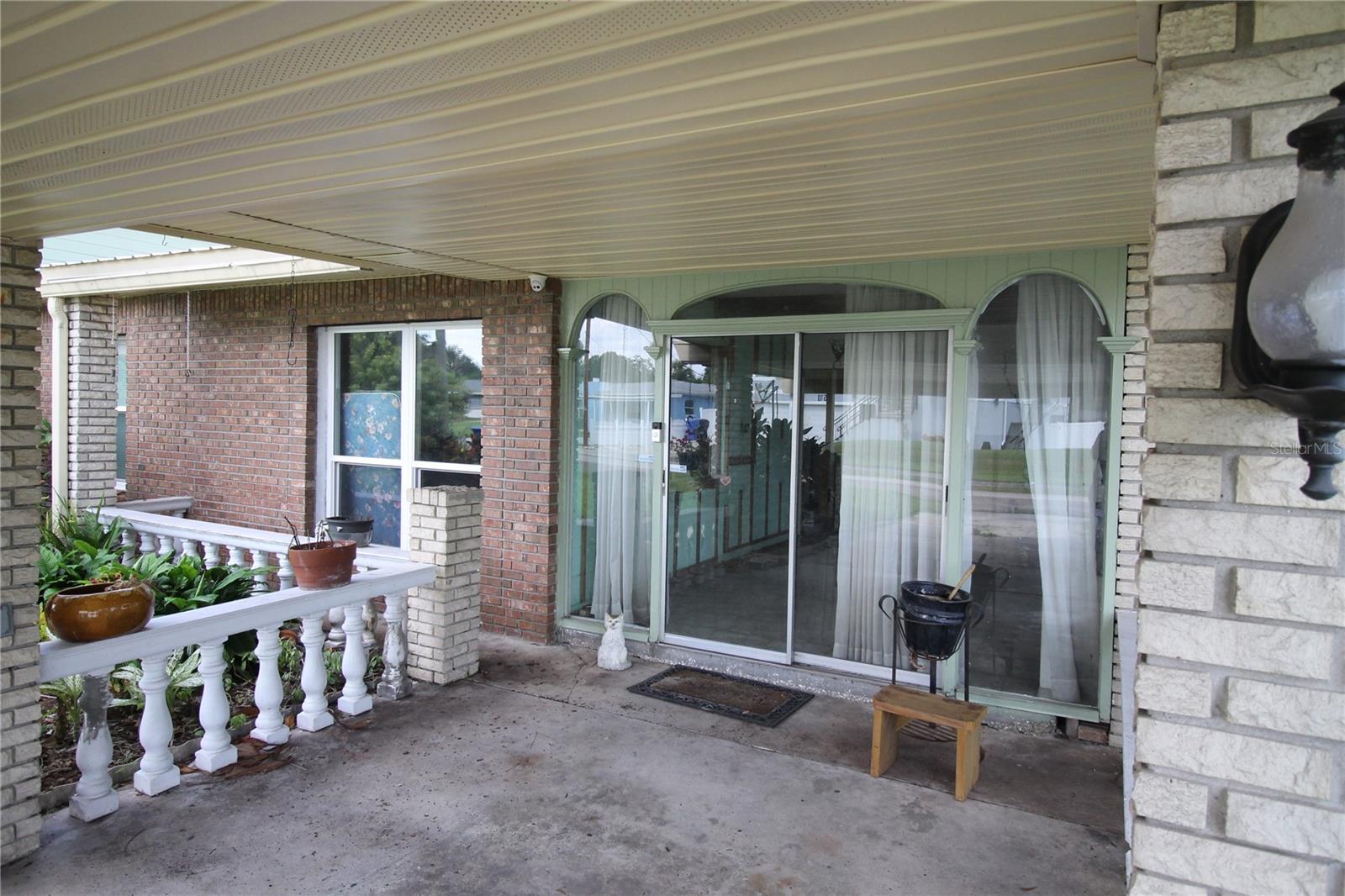 CAUSEWAY BLVD SUB 2 - Residential Income