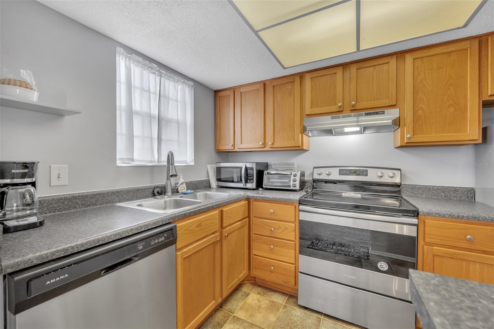 CHATEAUX DU LAC - Residential