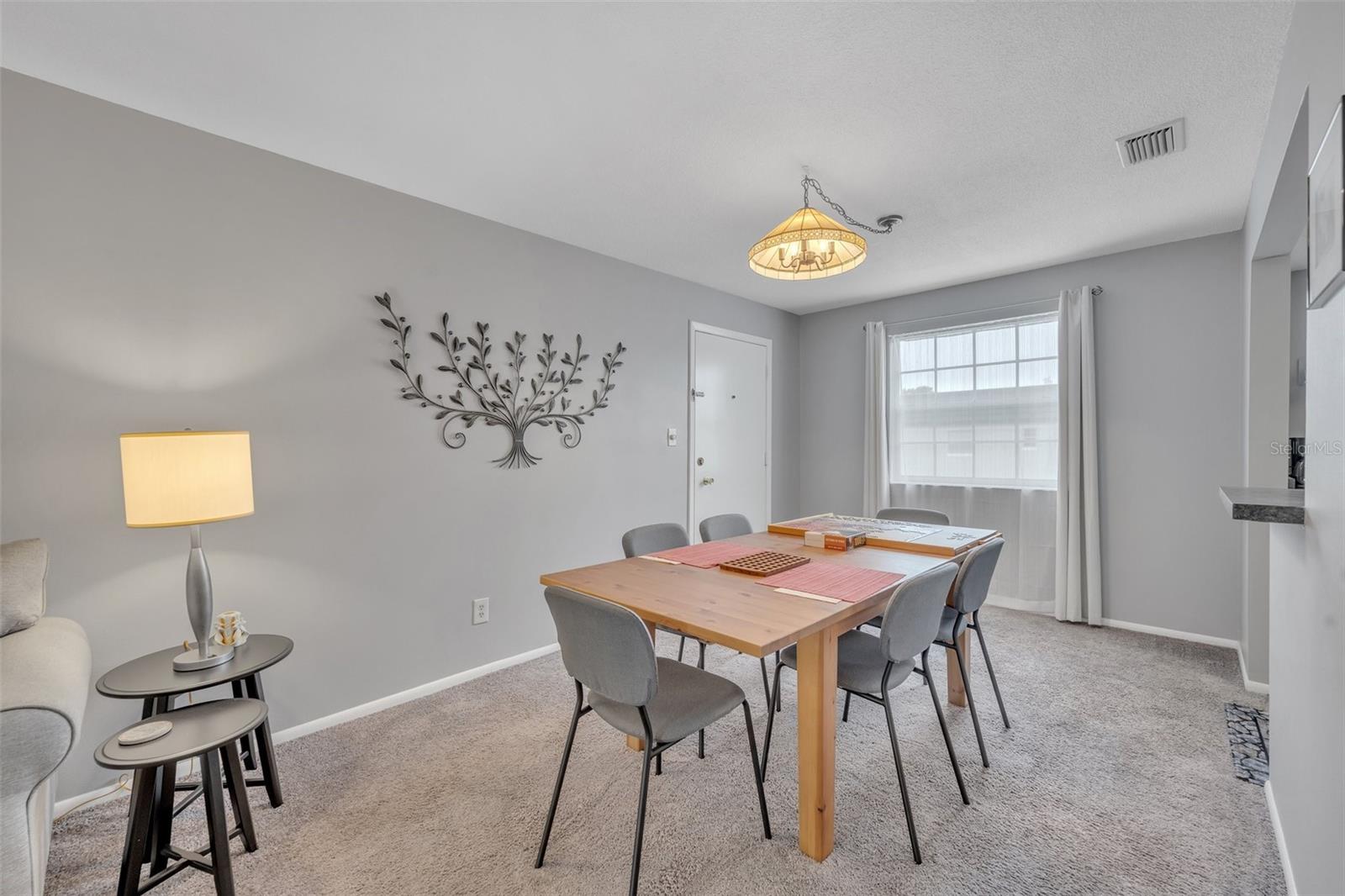 CHATEAUX DU LAC - Residential