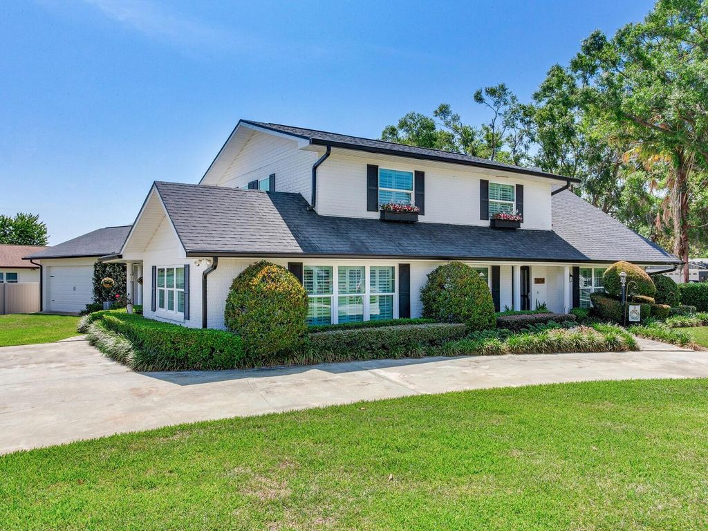 Photo of 3724 Fawn Grove Court, Land O Lakes, FL 34639 (MLS # TB8392378)