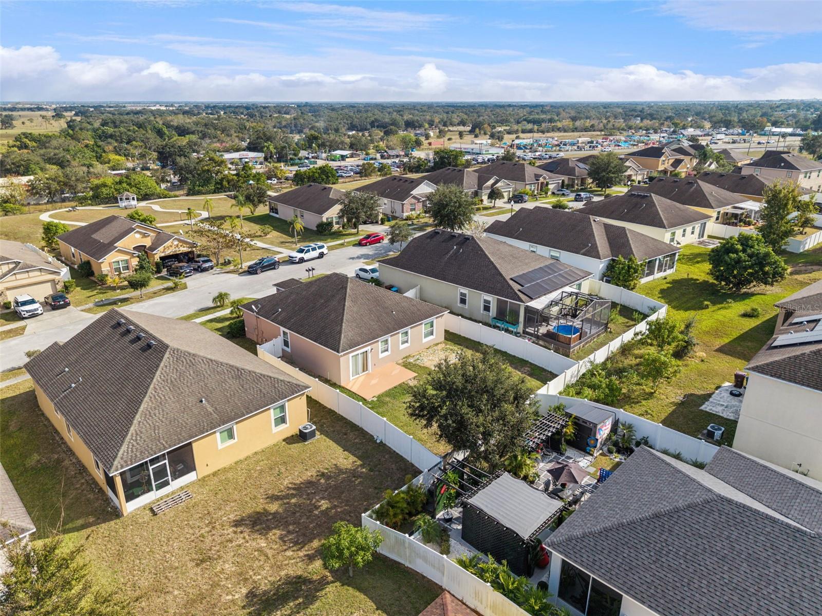 LIBERTY SQUARE - Residential