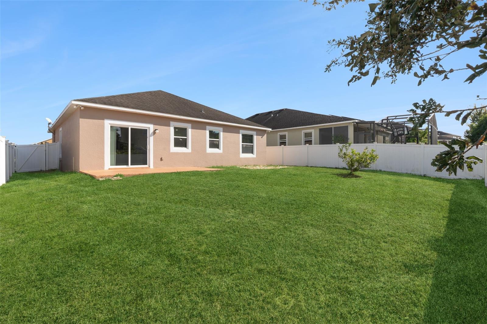 LIBERTY SQUARE - Residential