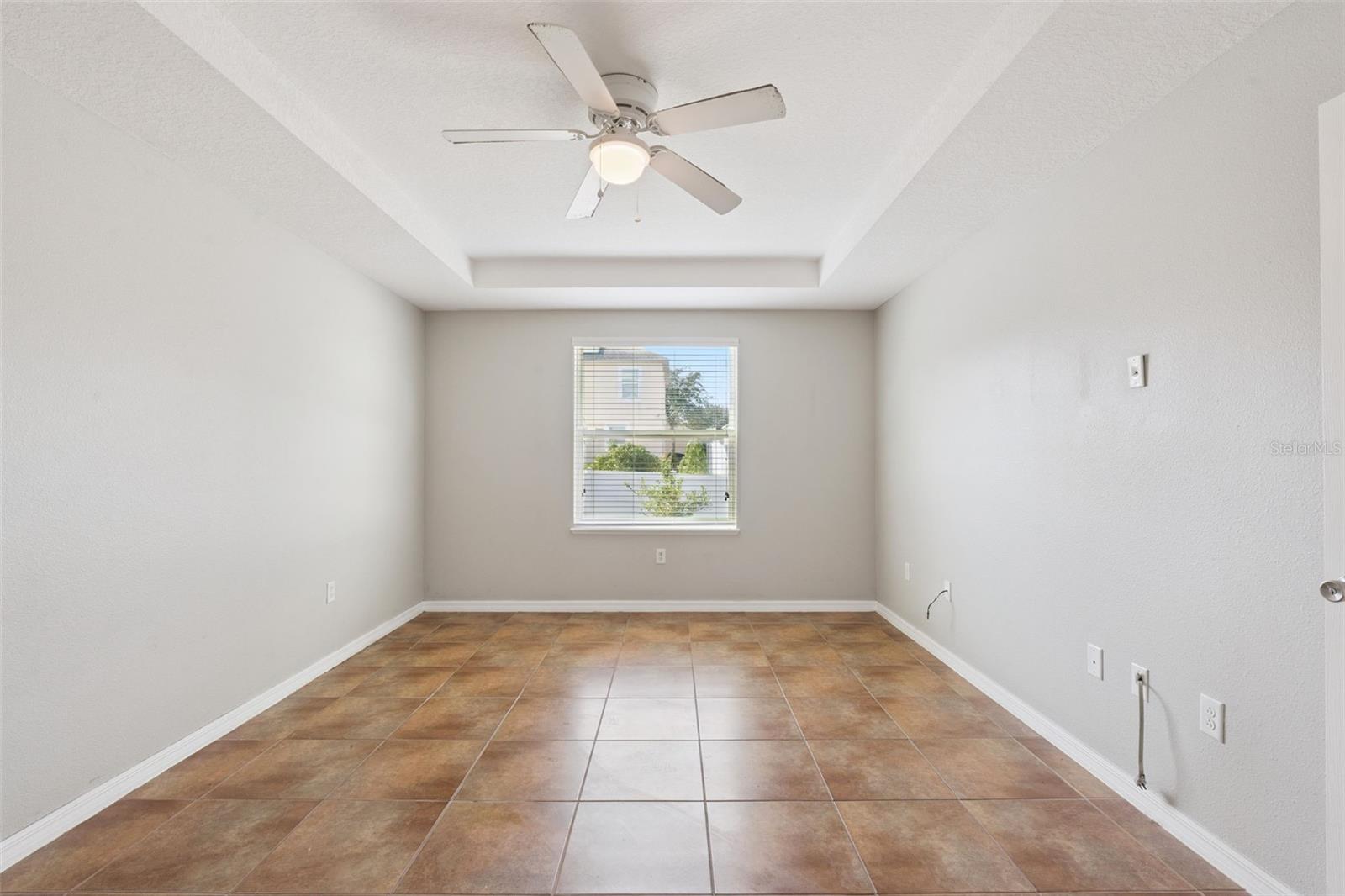 LIBERTY SQUARE - Residential