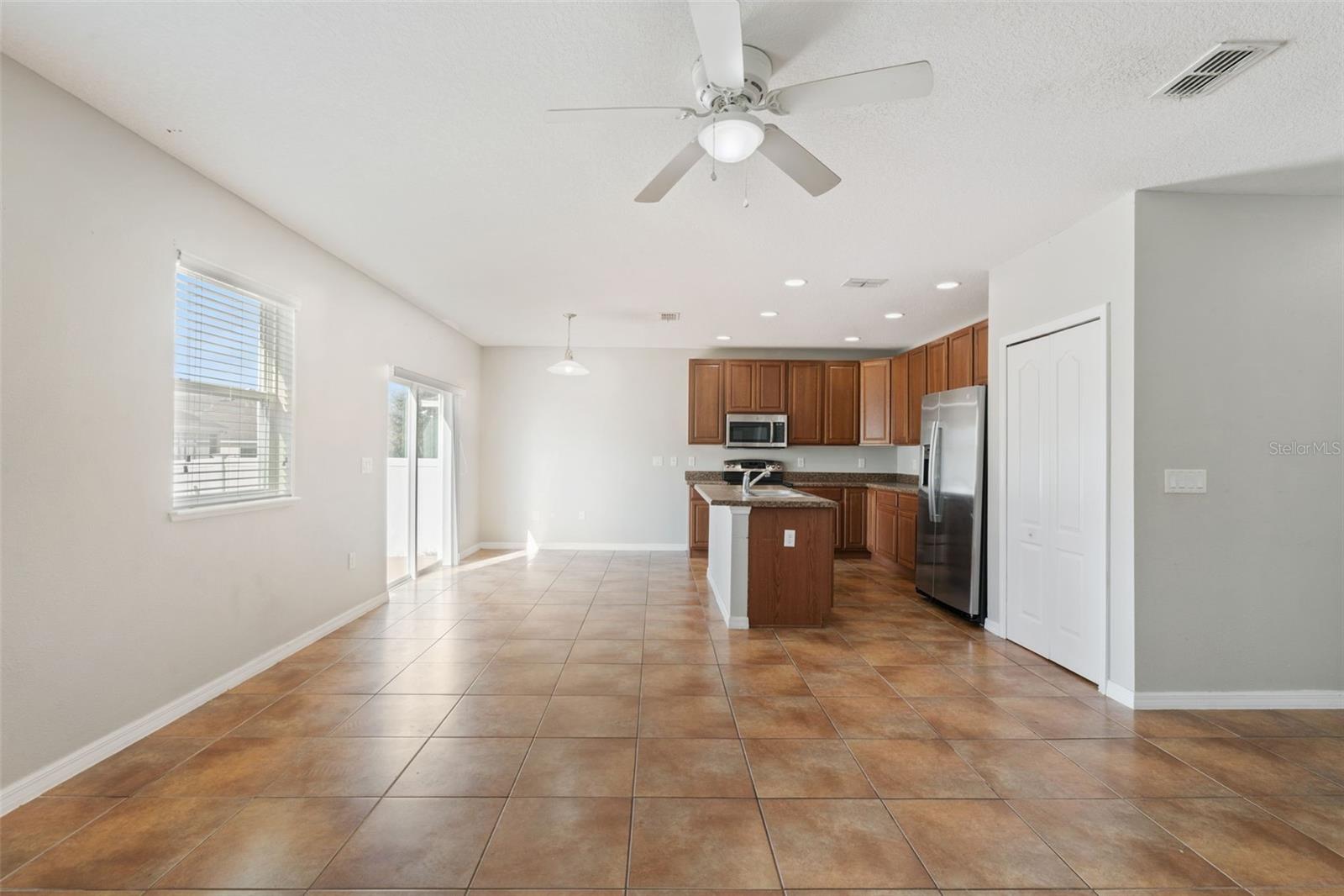 LIBERTY SQUARE - Residential