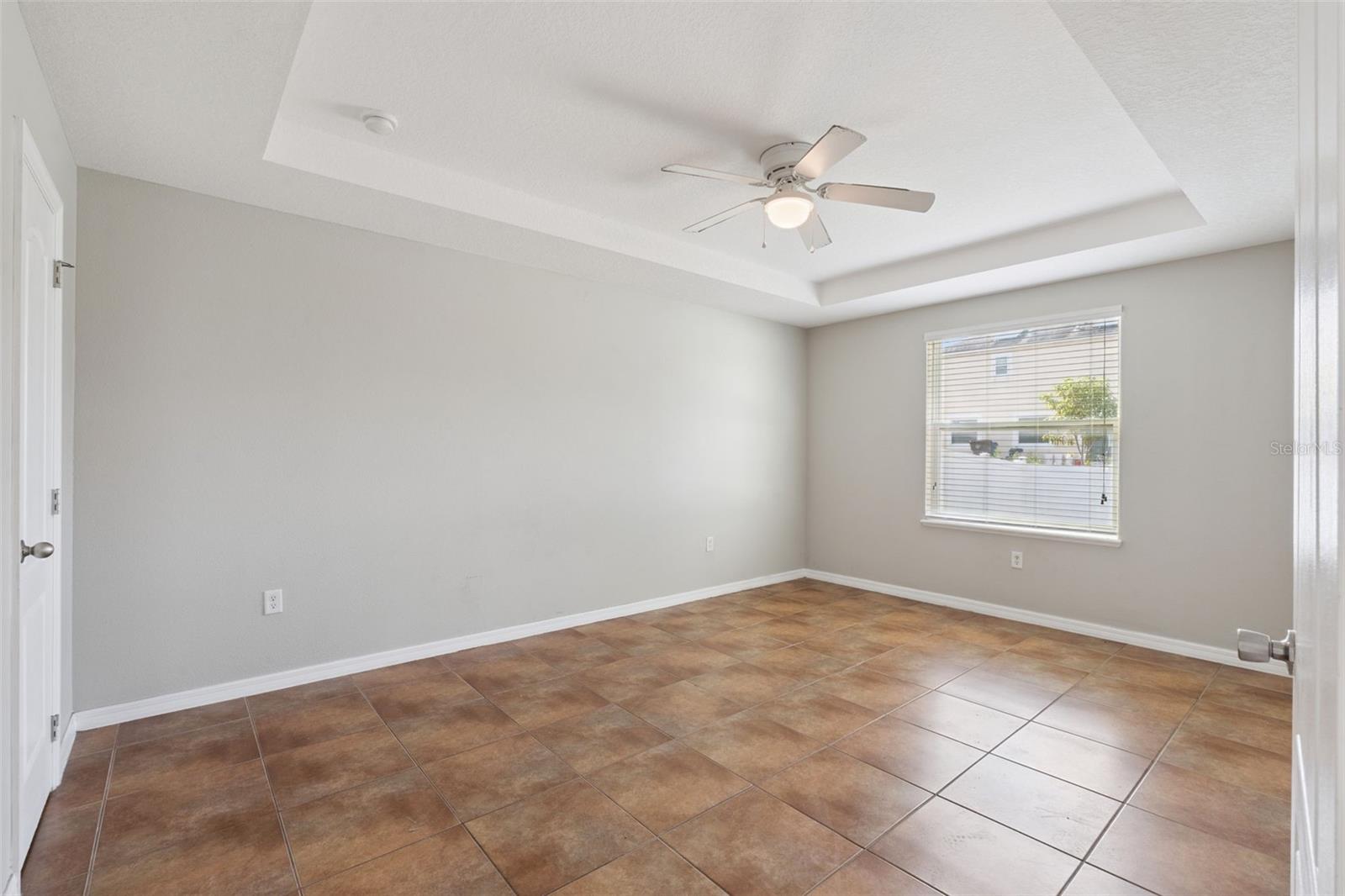 LIBERTY SQUARE - Residential