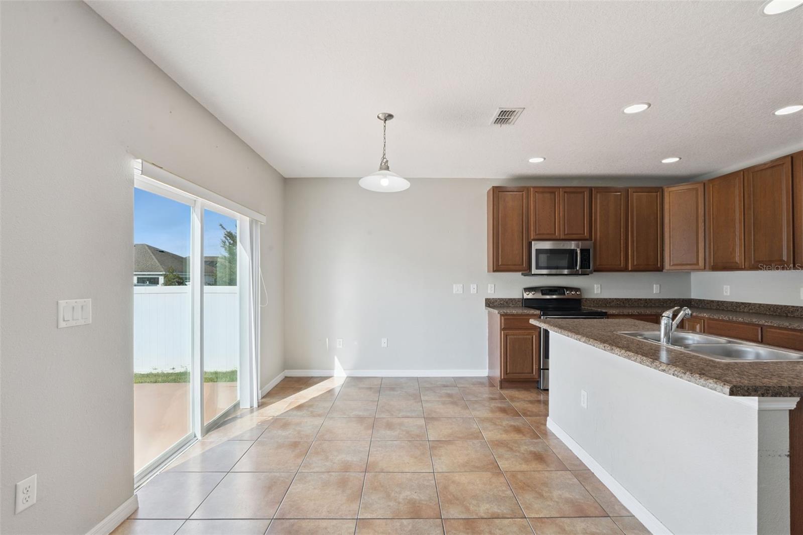 LIBERTY SQUARE - Residential