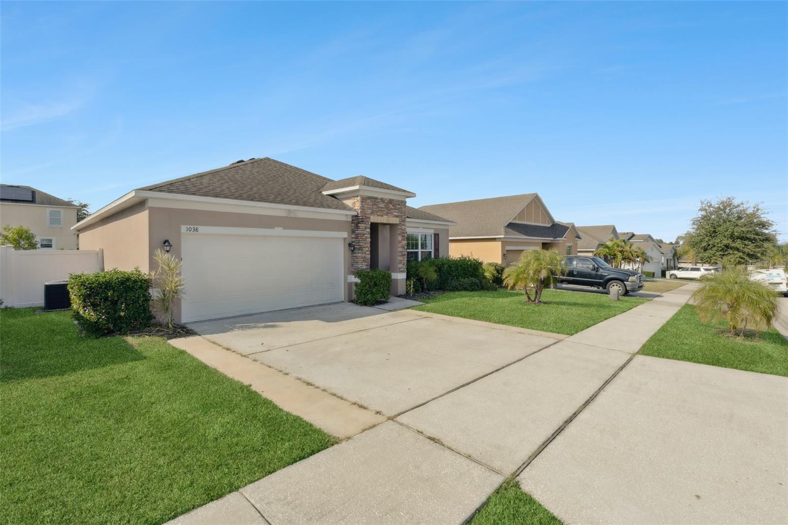 LIBERTY SQUARE - Residential