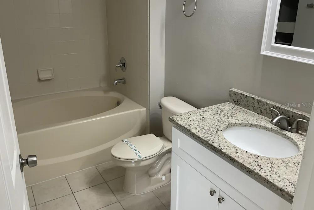 LAKE GLORIA PRESERVE PH 02B - Residential Lease