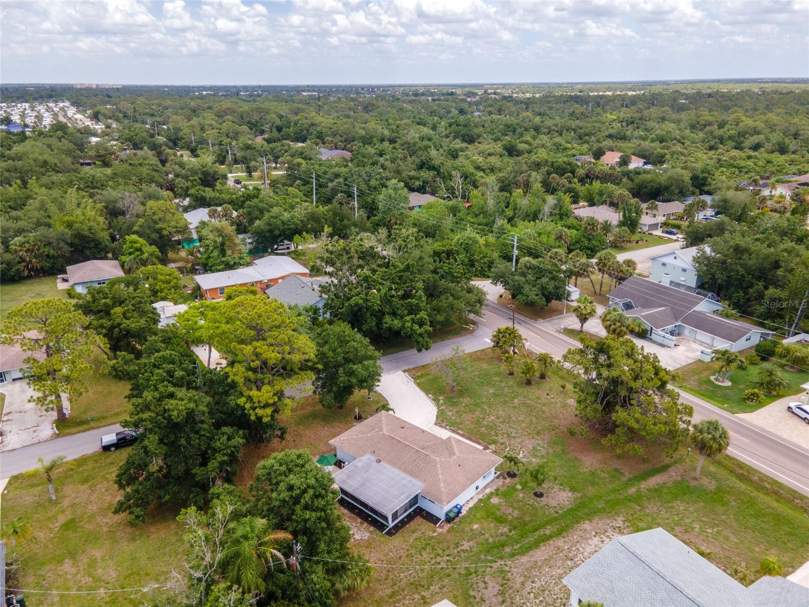 MANASOTA GARDENS - Residential