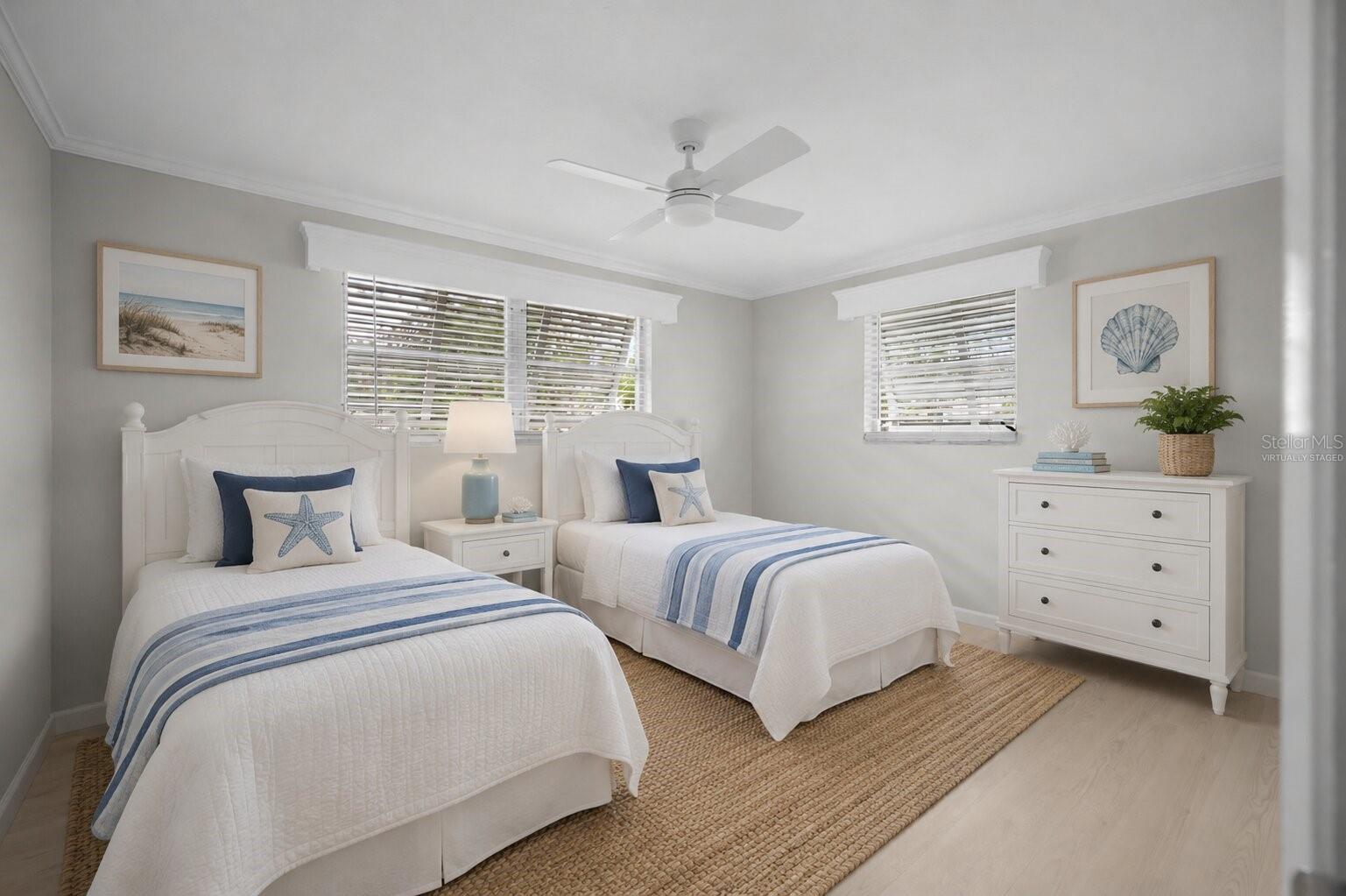 MANASOTA GARDENS - Residential