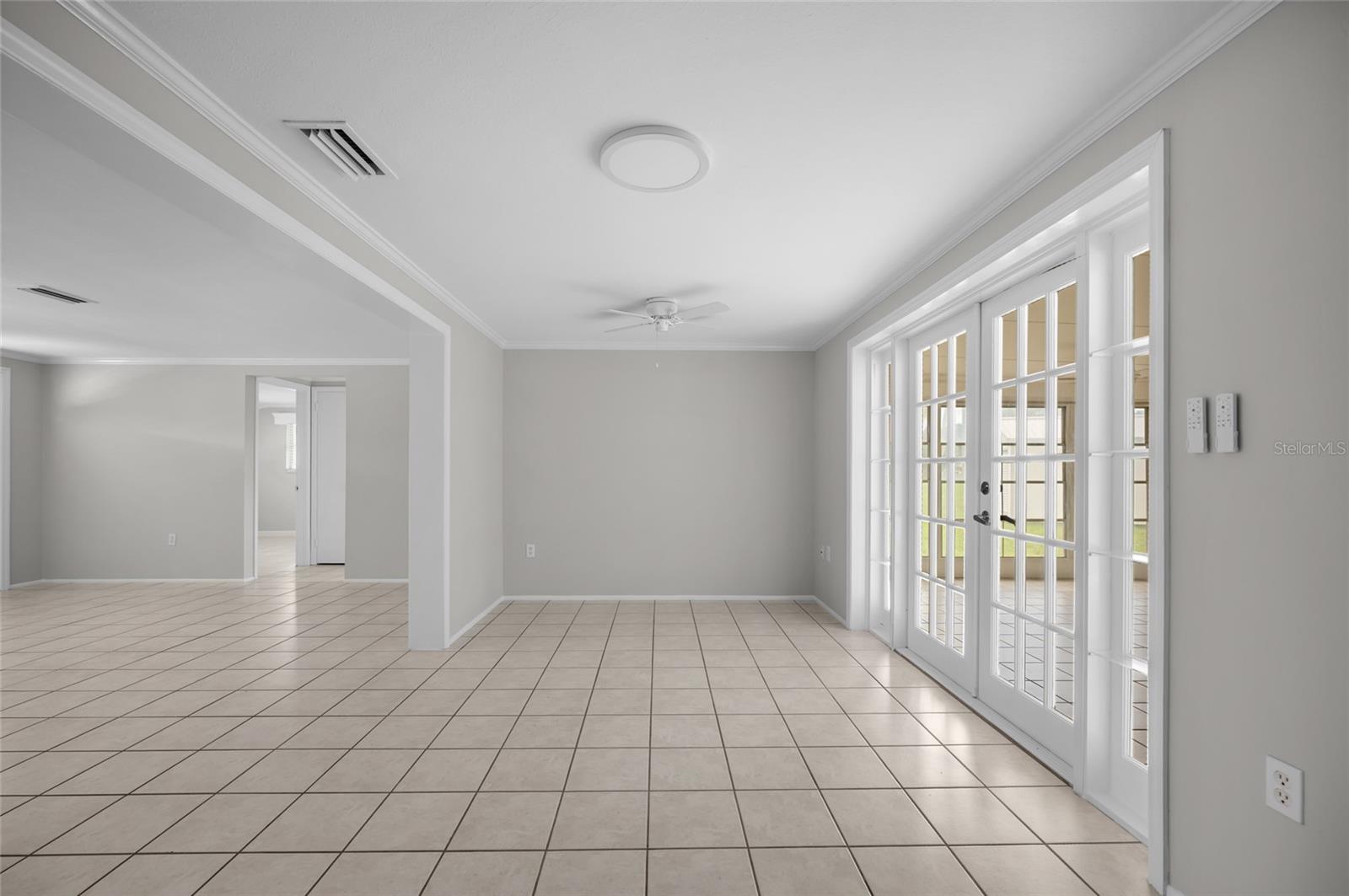 MANASOTA GARDENS - Residential