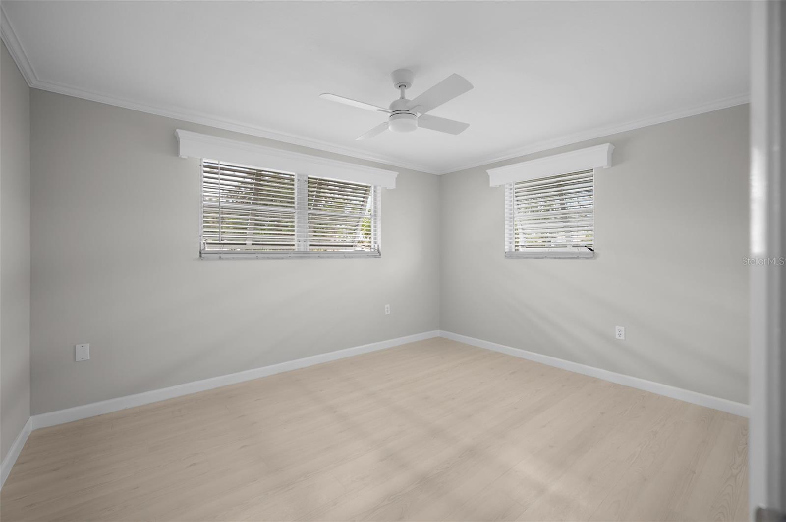 MANASOTA GARDENS - Residential