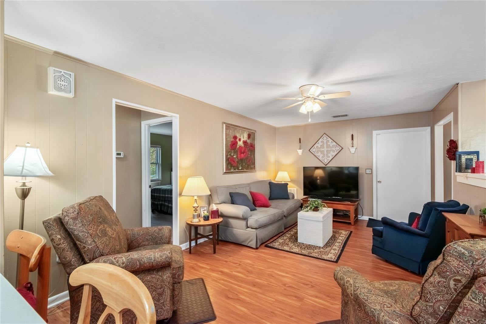 PINE OAK ESTATE - Residential